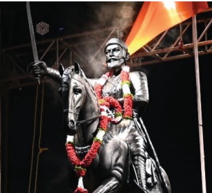 शिवरायांच्या पुतळ्याच्या परिसरात जमावबंदी लागू