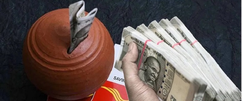 १०.९८ लाखांच्या अफरातफरप्रकरणी पोस्टाच्या कर्मचाऱ्याविरोधात गुन्हा दाखल