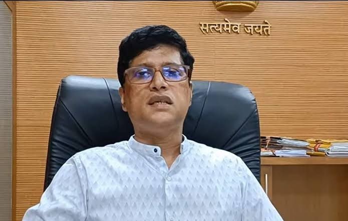 नगरपालिकांच्या निवडणुका विधानसभा निवडणुकीनंतर