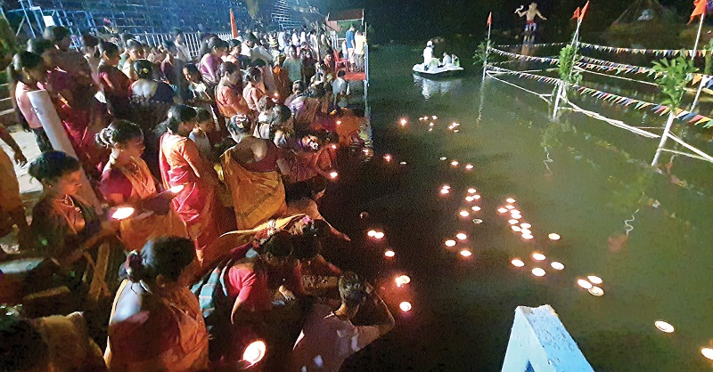 त्रिपुरी पौर्णिमा