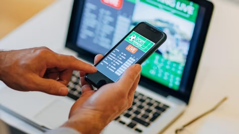 कोलवा पोलिसांकडून ऑनलाईन जुगाराचा पर्दाफाश