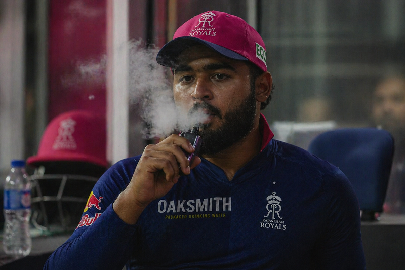 राजस्थानचा कर्णधार रियान पराग अडचणीत