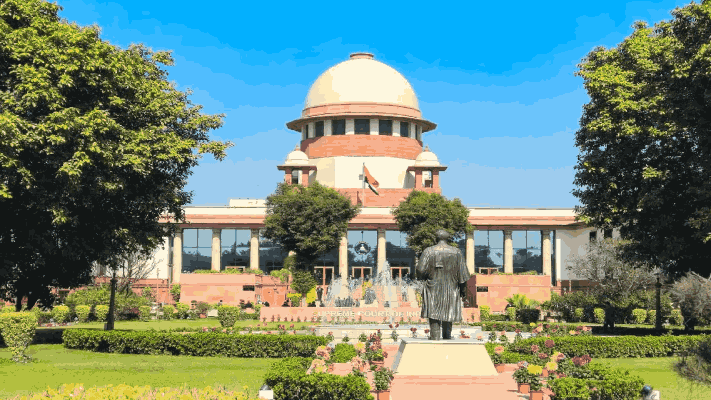 तमिळनाडूतील सत्तास्थापनेचा वाद पोहोचला सर्वोच्च न्यायालयात; राज्यपालांच्या निर्णयाला आव्हान