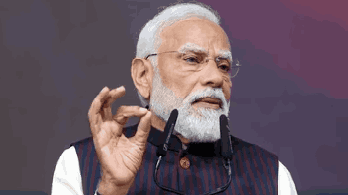 इंधन बचतीसाठी पंतप्रधान मोदींचा मोठा निर्णय; ताफ्यातील वाहनसंख्या ५० टक्क्यांनी कमी