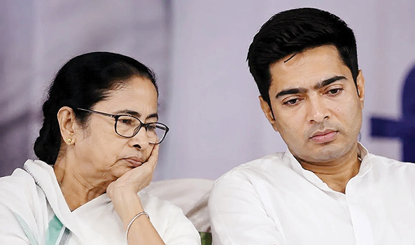 ममतांसमोर पक्ष टिकवण्याचे आव्हान