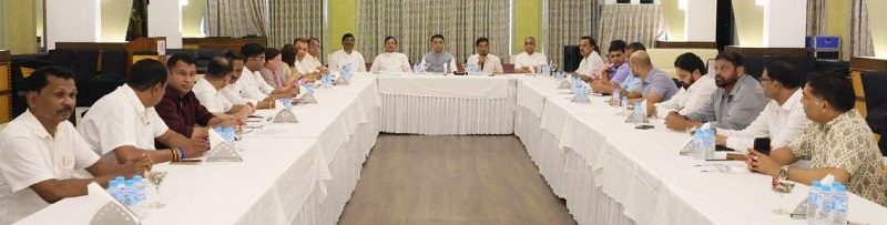 नोकरभरती आयोगाबाबत आमदारांची नाराजी