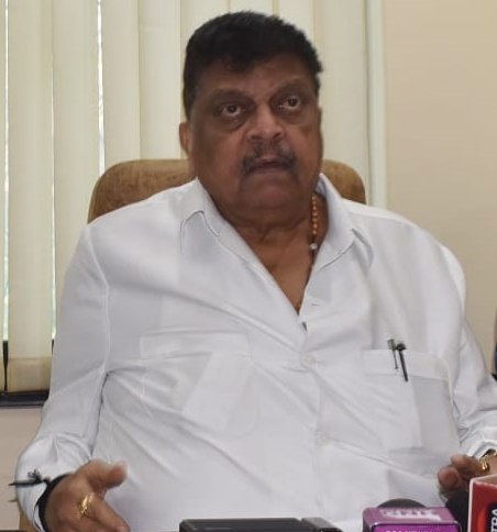 काँग्रेसने तिकीट दिल्यास नक्कीच स्वीकारणार