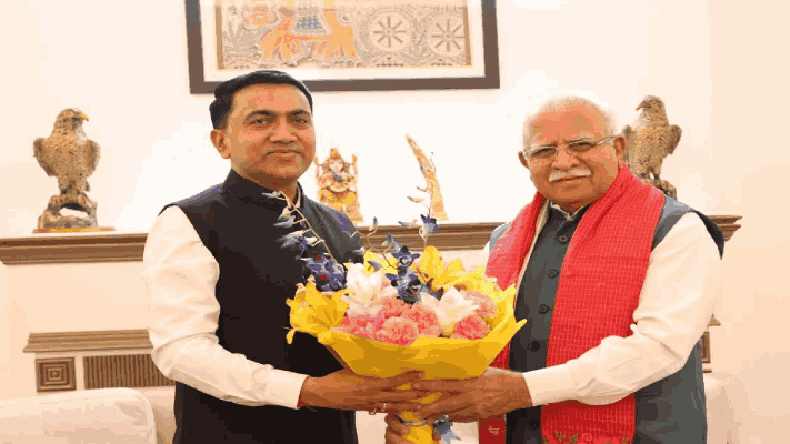 मुख्यमंत्री दिल्लीत; केंद्रीय मंत्र्यांच्या भेटी घेणे सुरूच
